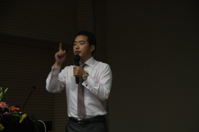 ��ά����ʦ